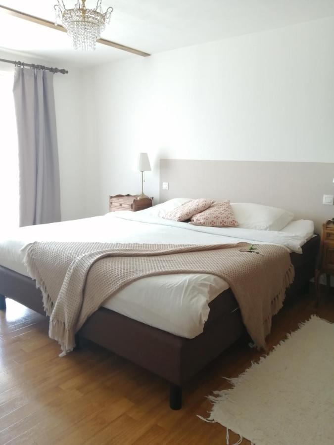Guesthouse La Maison De Fille Diest Eksteriør bilde